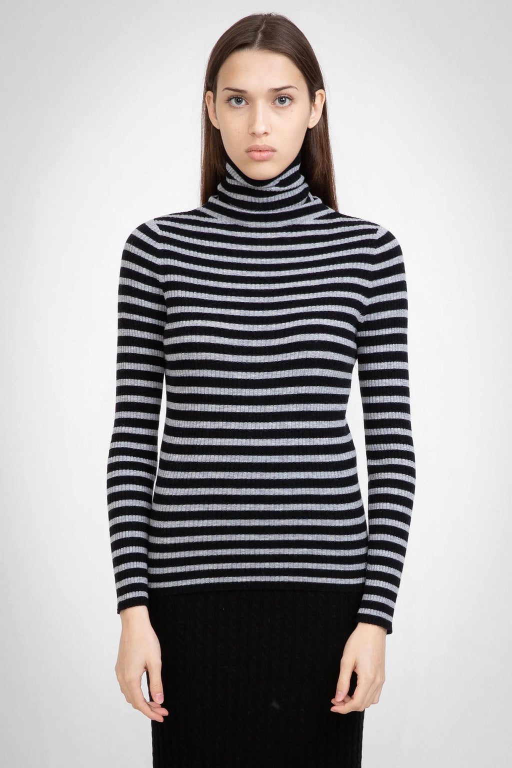 N.32 Cashmere Blend Skinny Rib Polo Sweater - Black/Light Grey