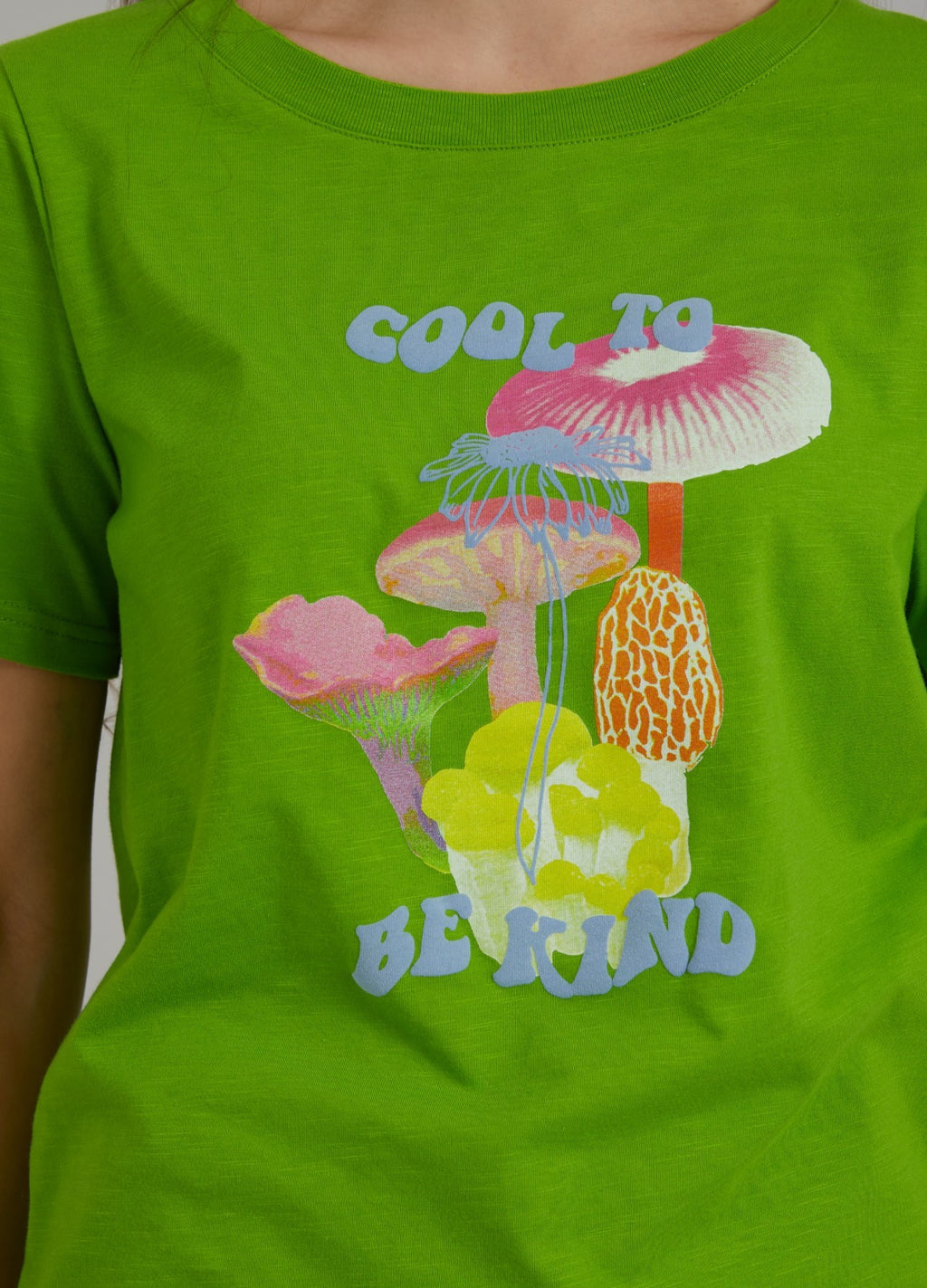 T-Shirt with Mushroom Print - Flashy Green - XS