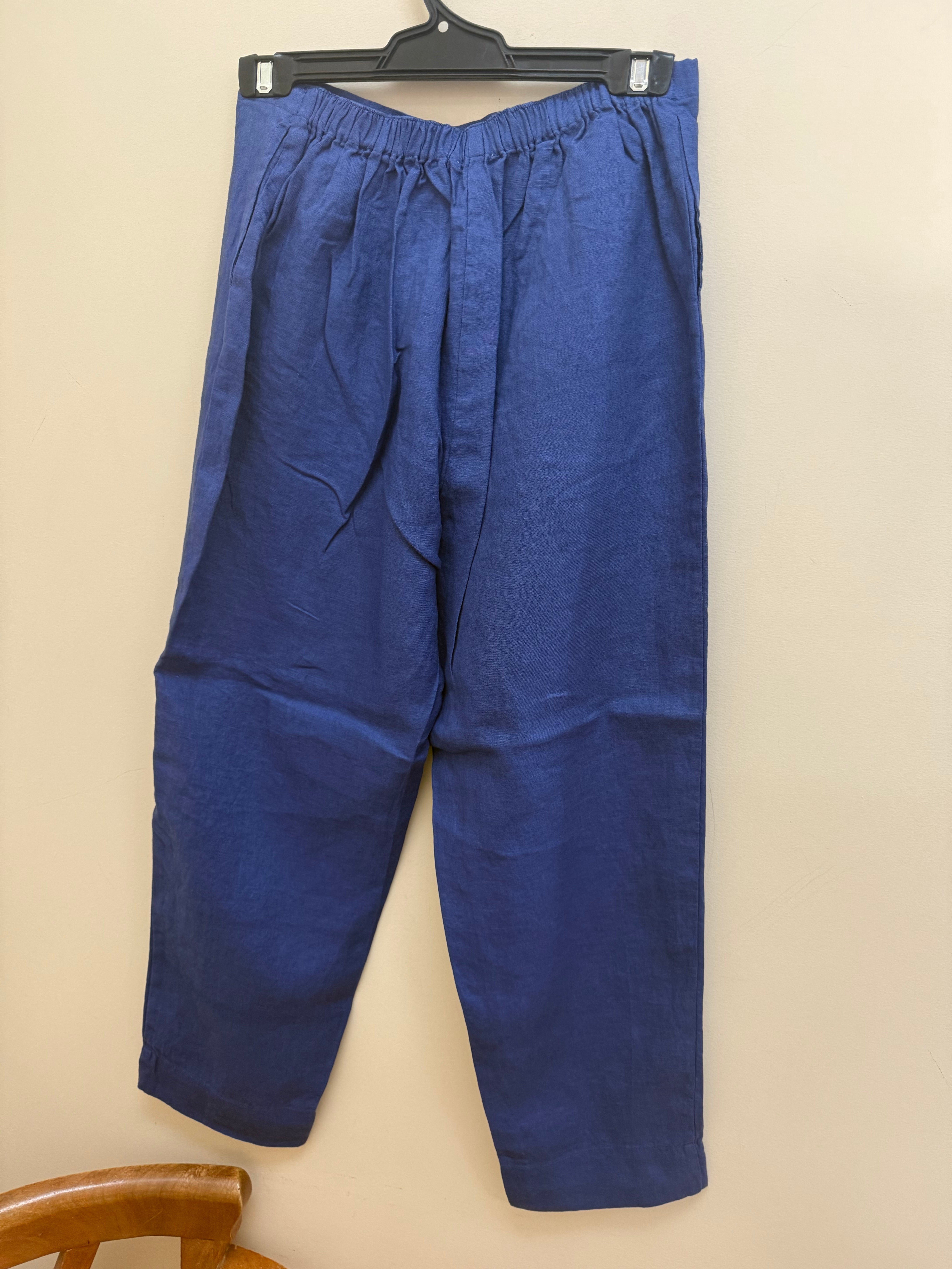 100% Linen 7/8 Flat Panel Pant in Denim