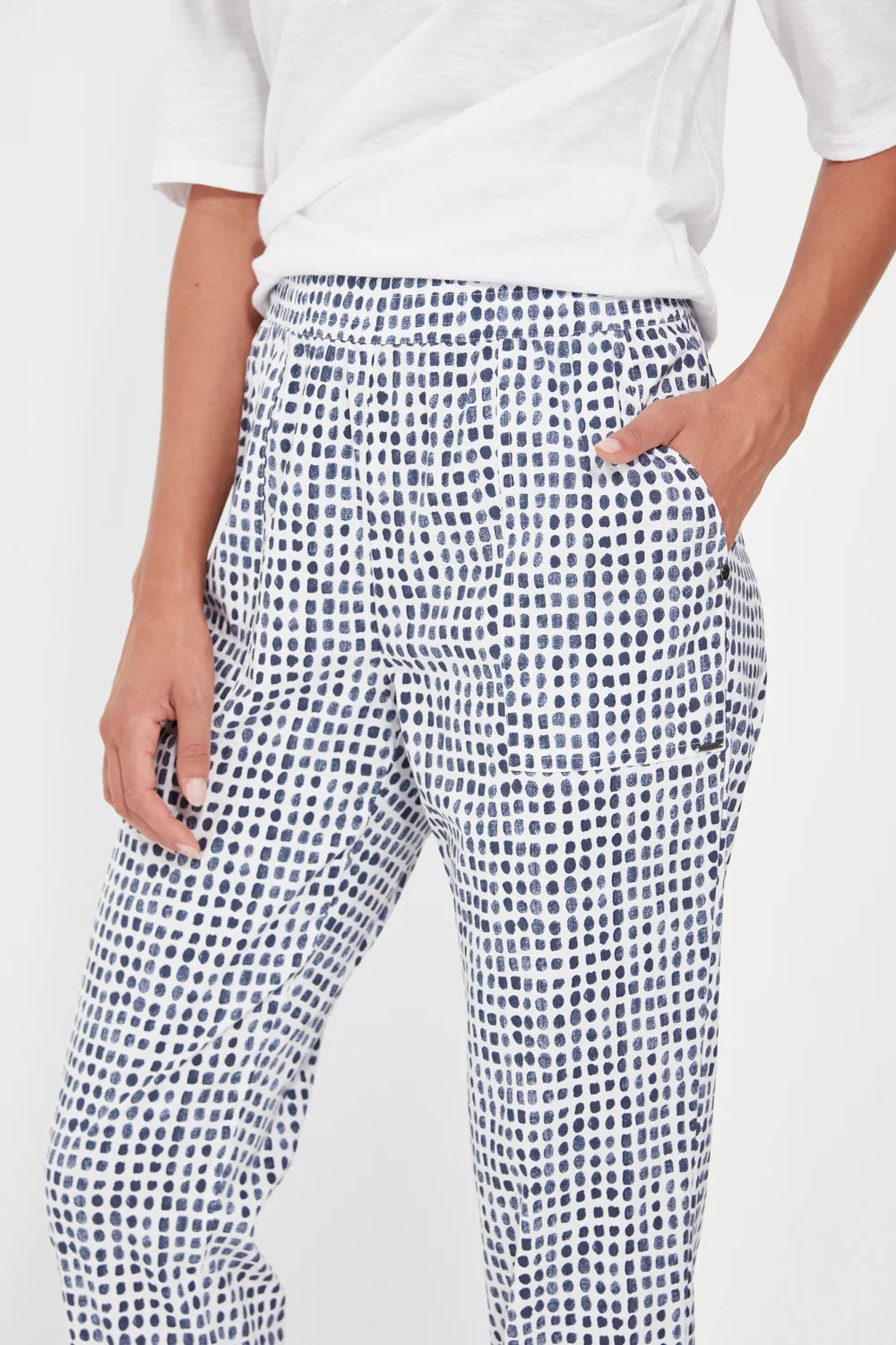 Acrobat Tile 7/8 Pant | Denim Print