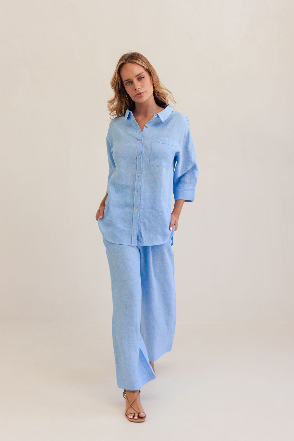 100% Linen Elbow Sleeve Shirt in Chambray