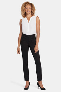 Sheri Slim Jeans -Black