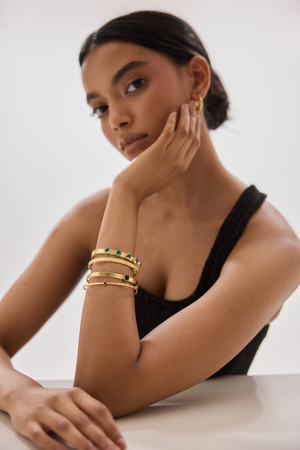 Reverie Hammered Emerald Bangle