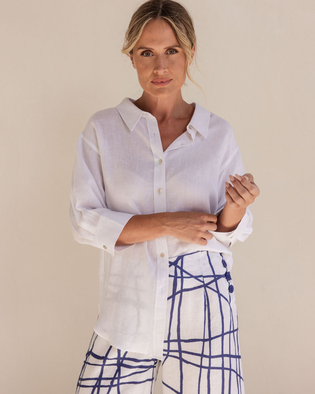 Linen/Viscose 3/4 Sleeve Boyfriend Shirt | White