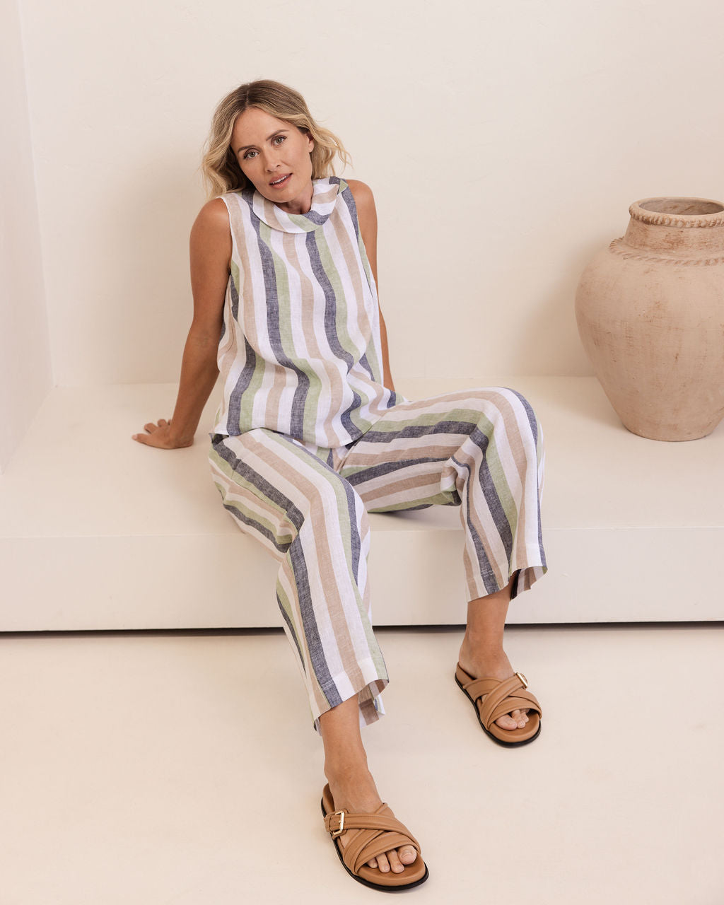 100% Linen 7/8 Wide Leg Elastic Waist Pant