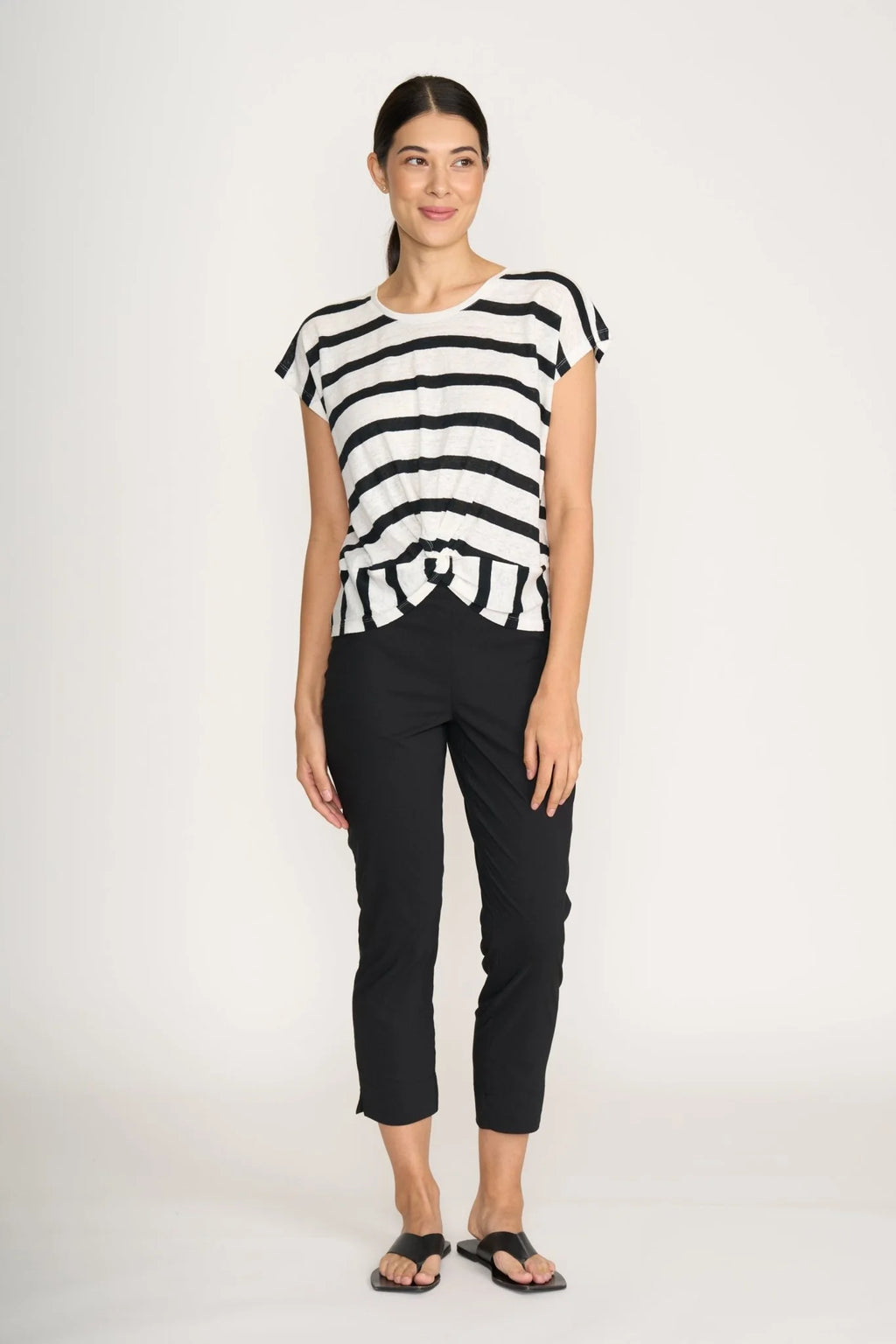 Fuss Free Capri Pant | Black