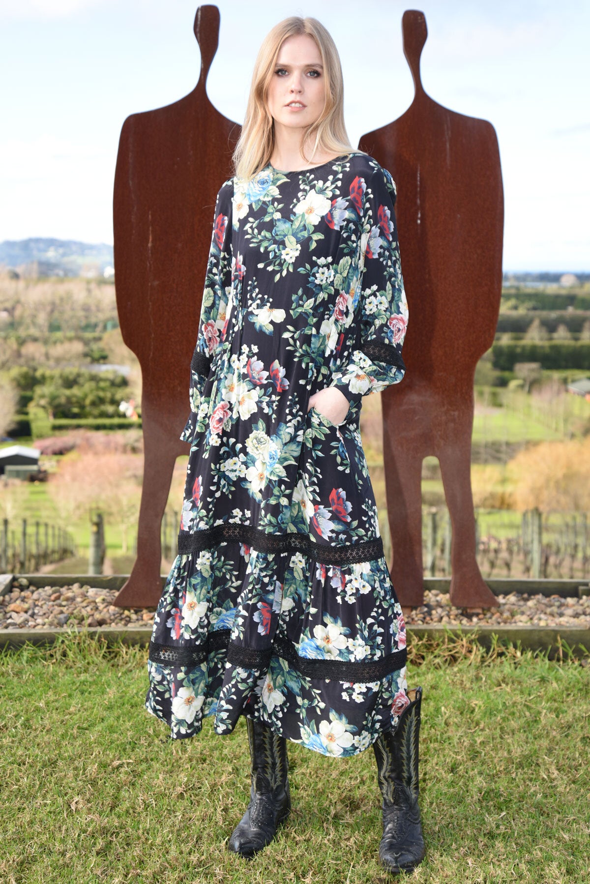 Harvest Moon Dress - Size L (Aus 14)